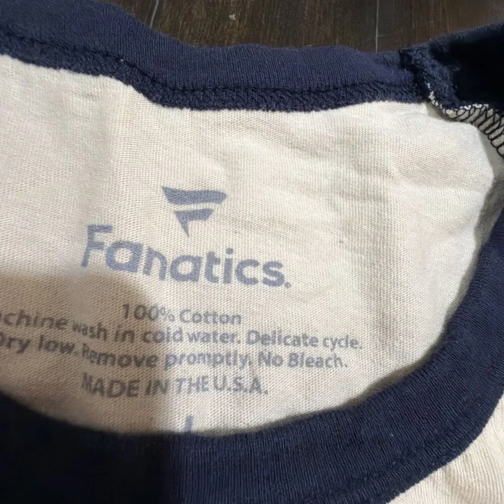 Fanatics Seattle Seahawks Women's T-shirt Size Large METCALF #14 Jersey